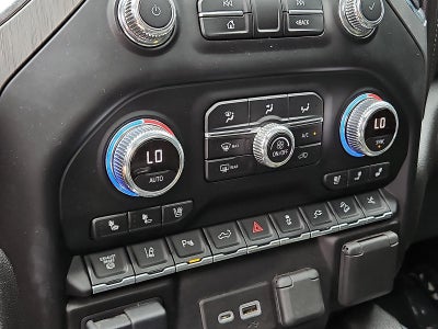 2022 GMC Sierra 2500 HD Crew Cab Standard Box 4-Wheel Drive Denali