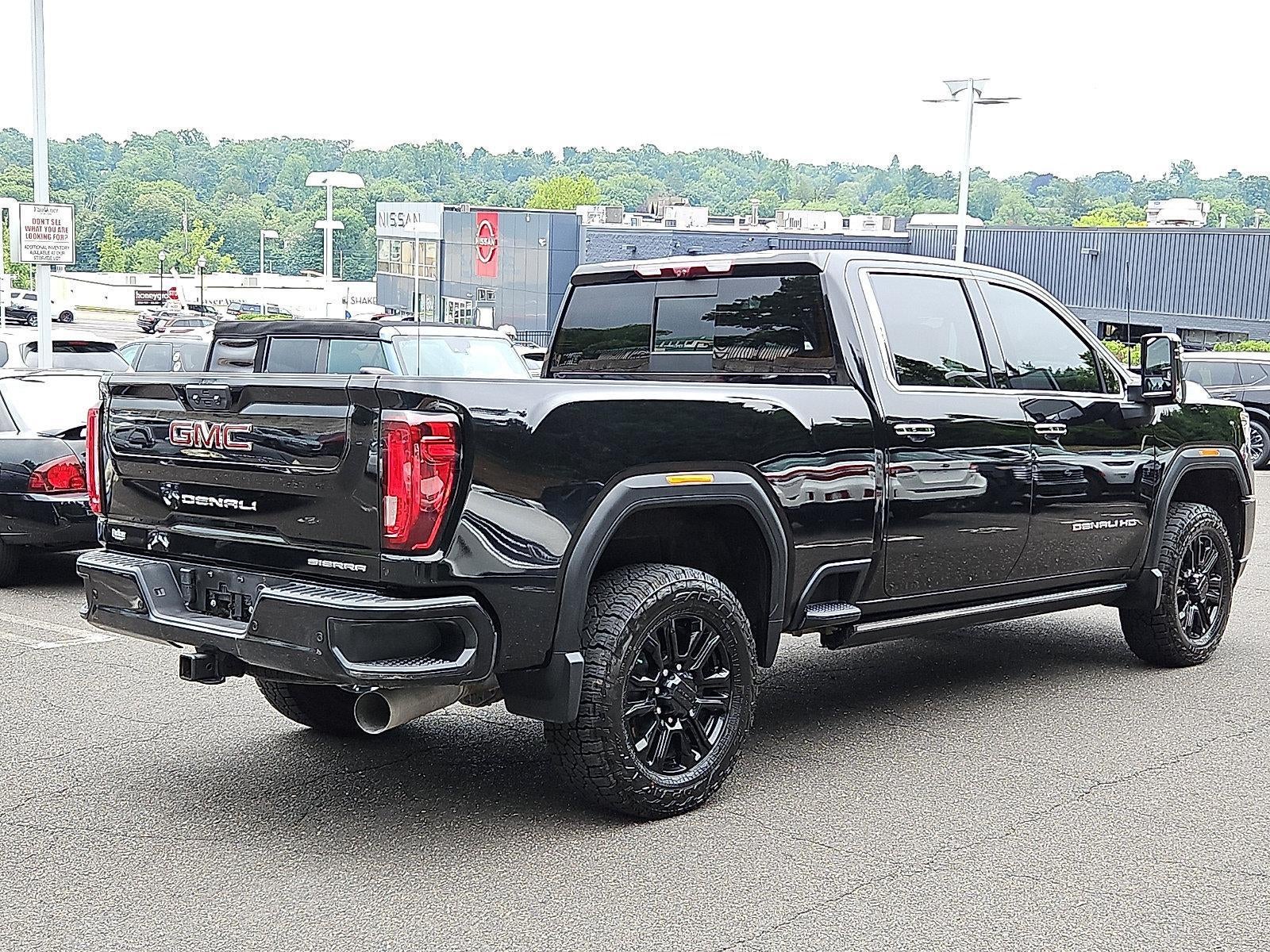 2022 GMC Sierra 2500 HD Crew Cab Standard Box 4-Wheel Drive Denali