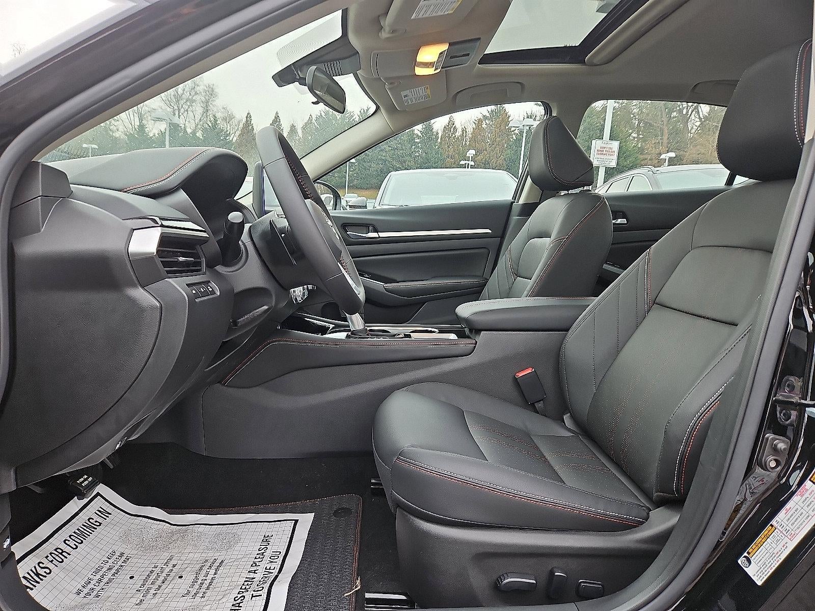 2025 Nissan Altima SR