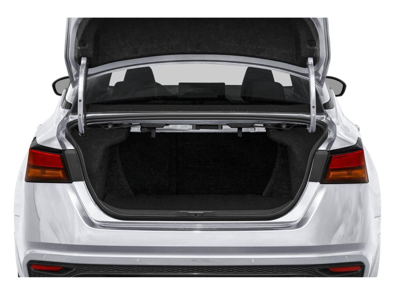 2026 Nissan Altima SR