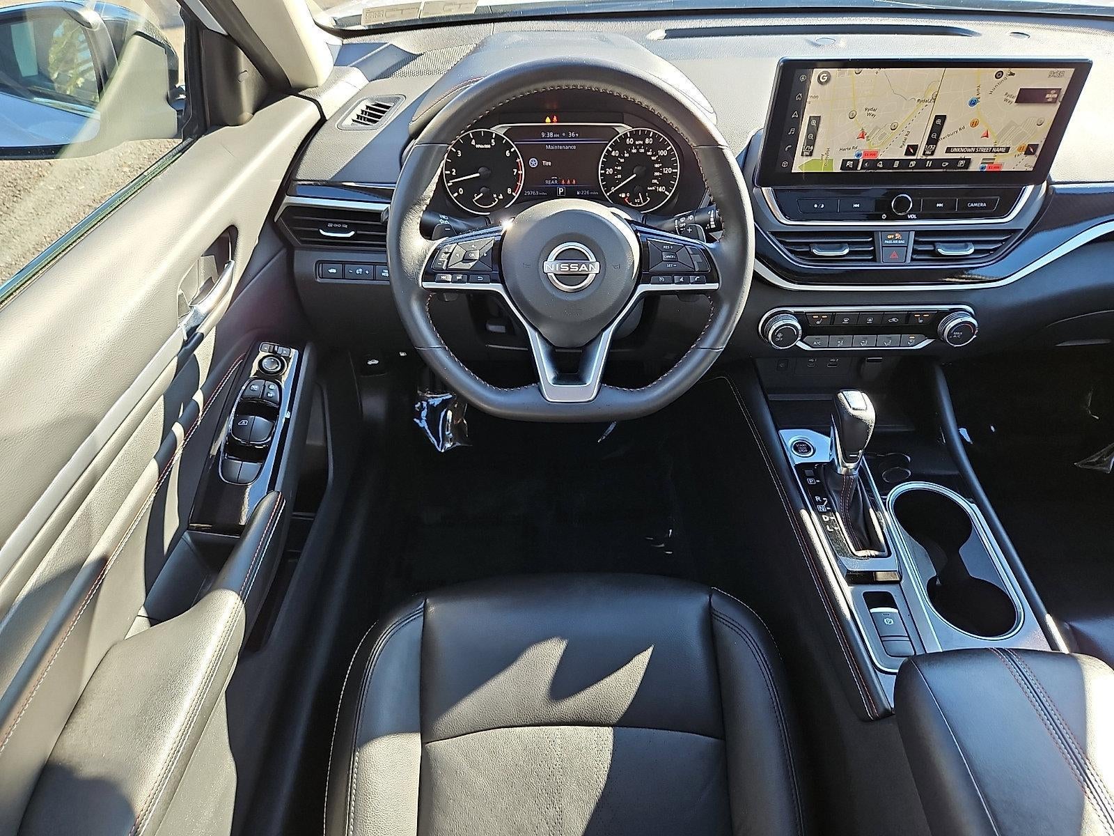 2023 Nissan Altima SR