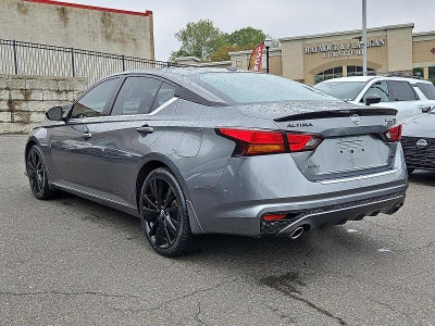 2022 Nissan Altima SR