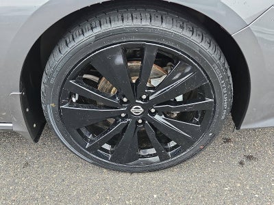 2022 Nissan Altima SR