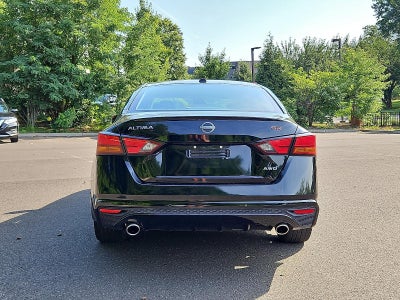 2024 Nissan Altima SR