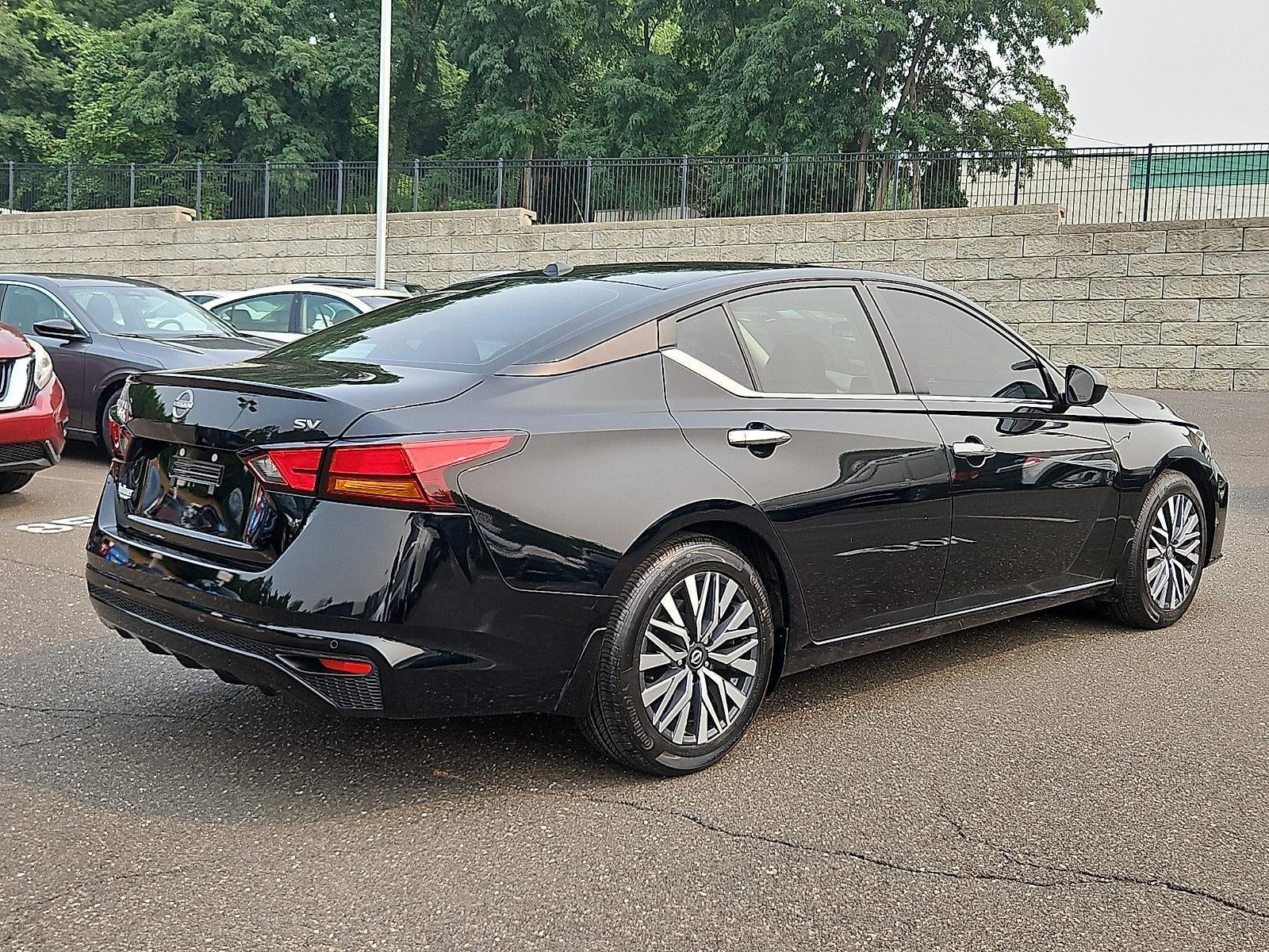 2024 Nissan Altima SV