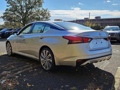 2025 Nissan Altima SL