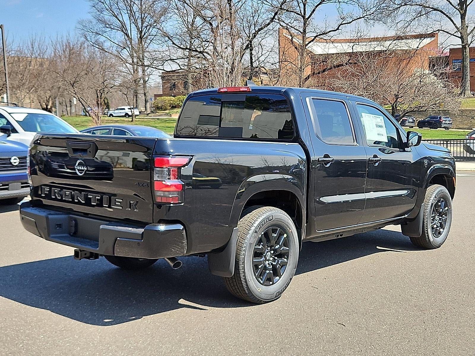 2026 Nissan Frontier Crew Cab SV