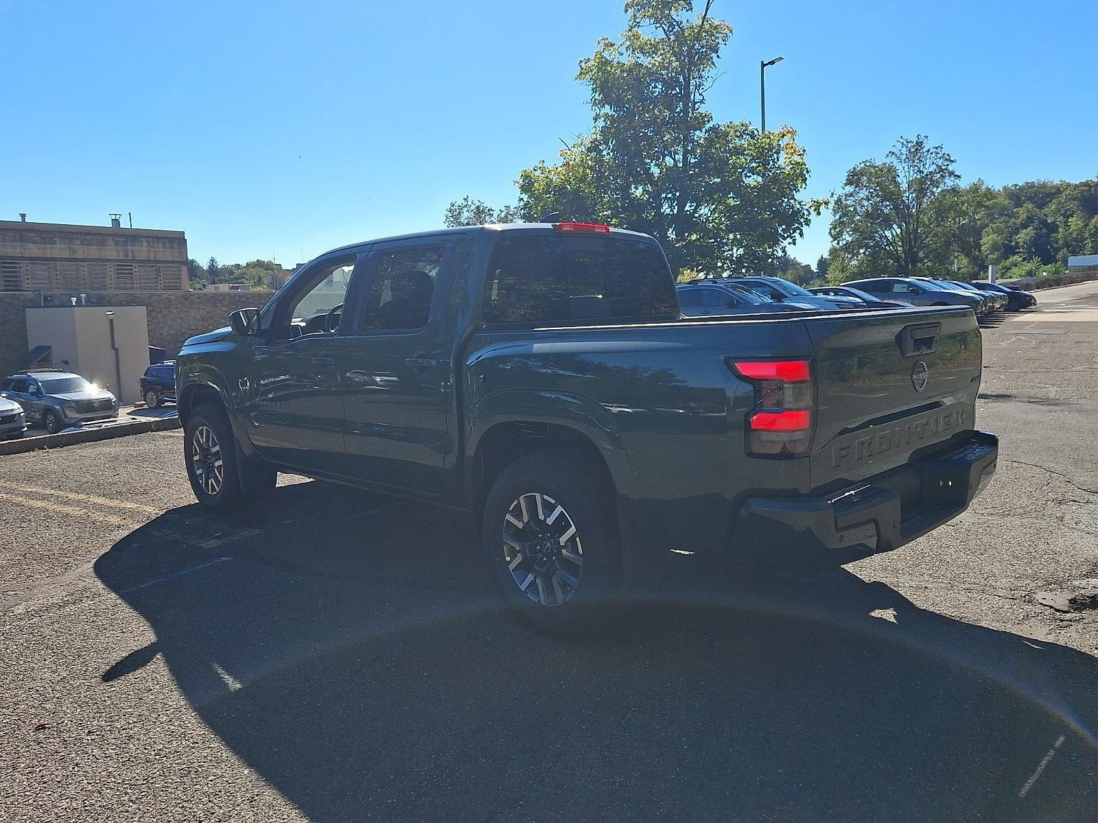 2027 Nissan Frontier Crew Cab SV