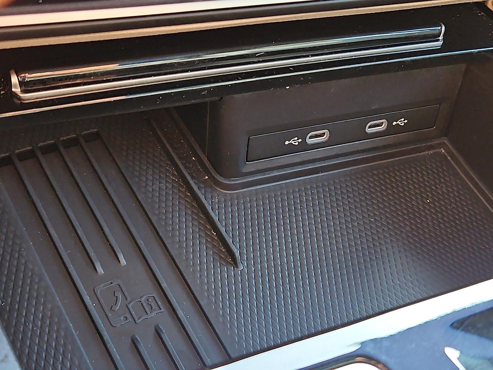2025 Volkswagen Atlas 2.0T SEL Premium R-Line 4MOTION