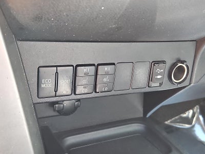 2016 Toyota RAV4 AWD 4dr Limited (GS)
