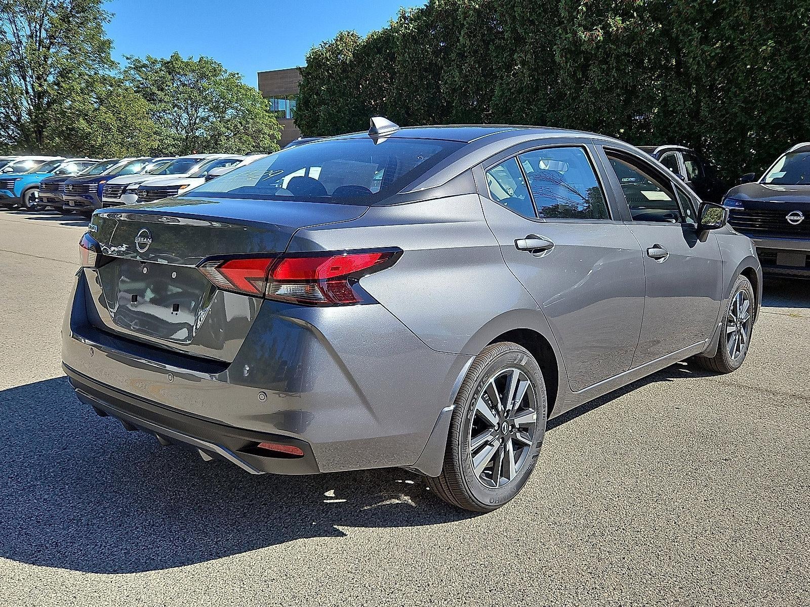 2025 Nissan Versa SV