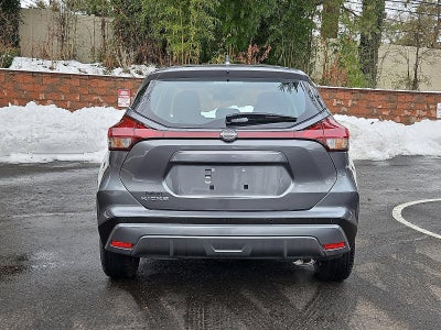 2024 Nissan Kicks S