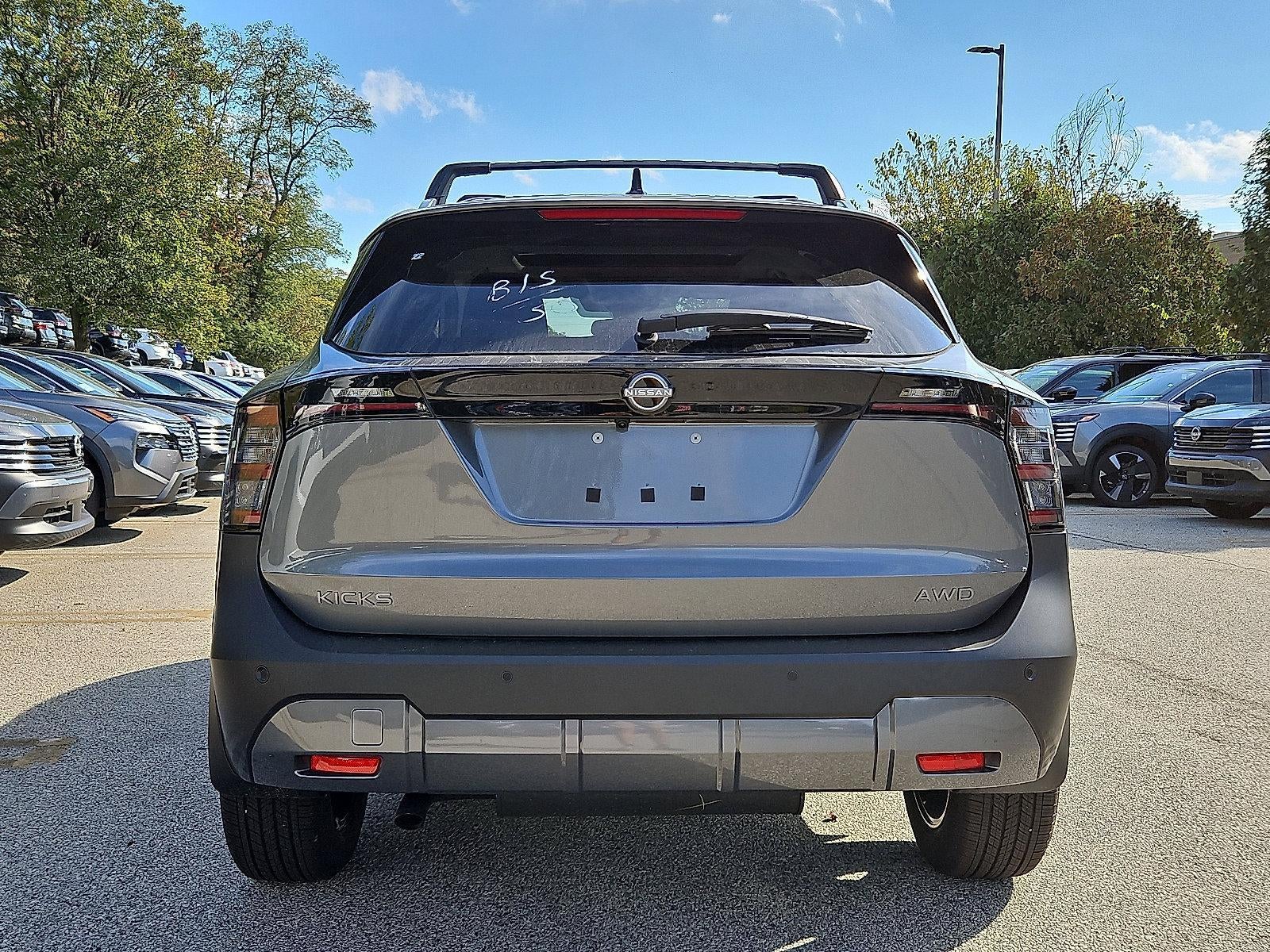 2026 Nissan Kicks SV