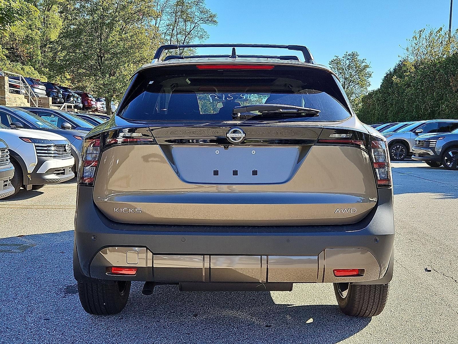 2026 Nissan Kicks SV