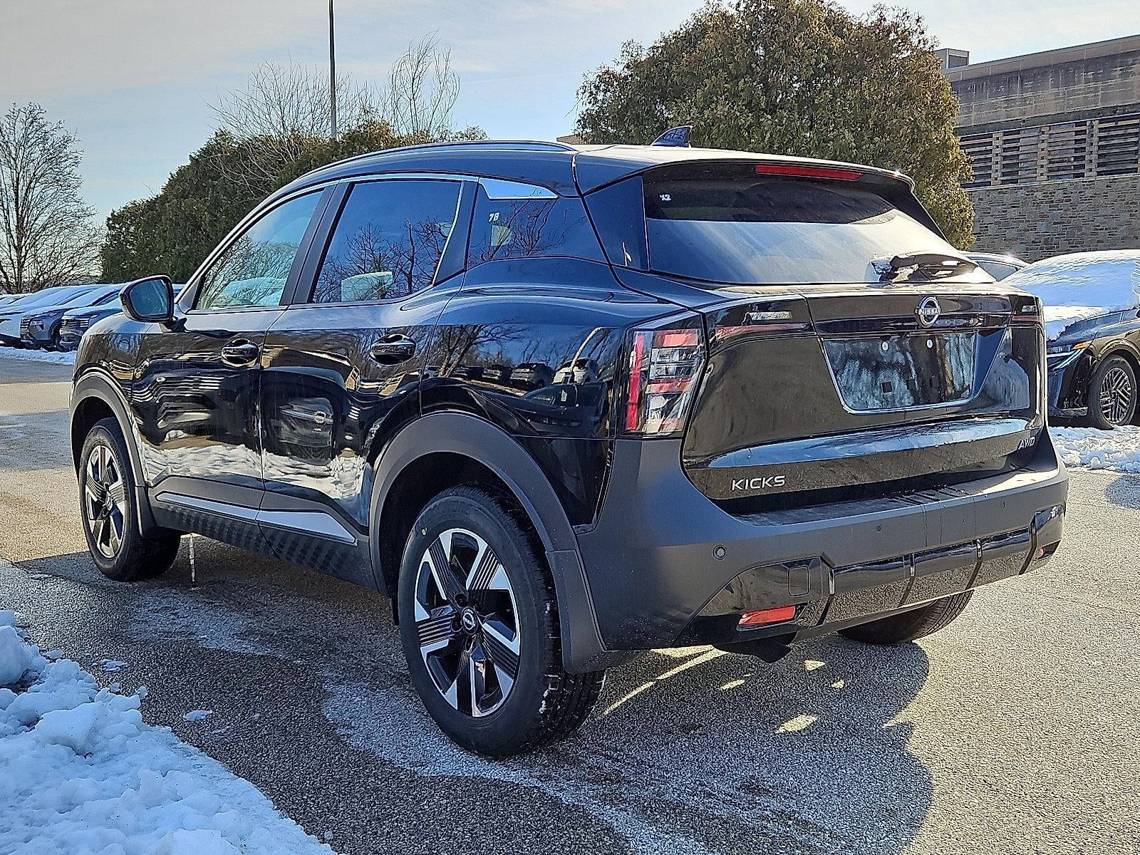 2026 Nissan Kicks SV