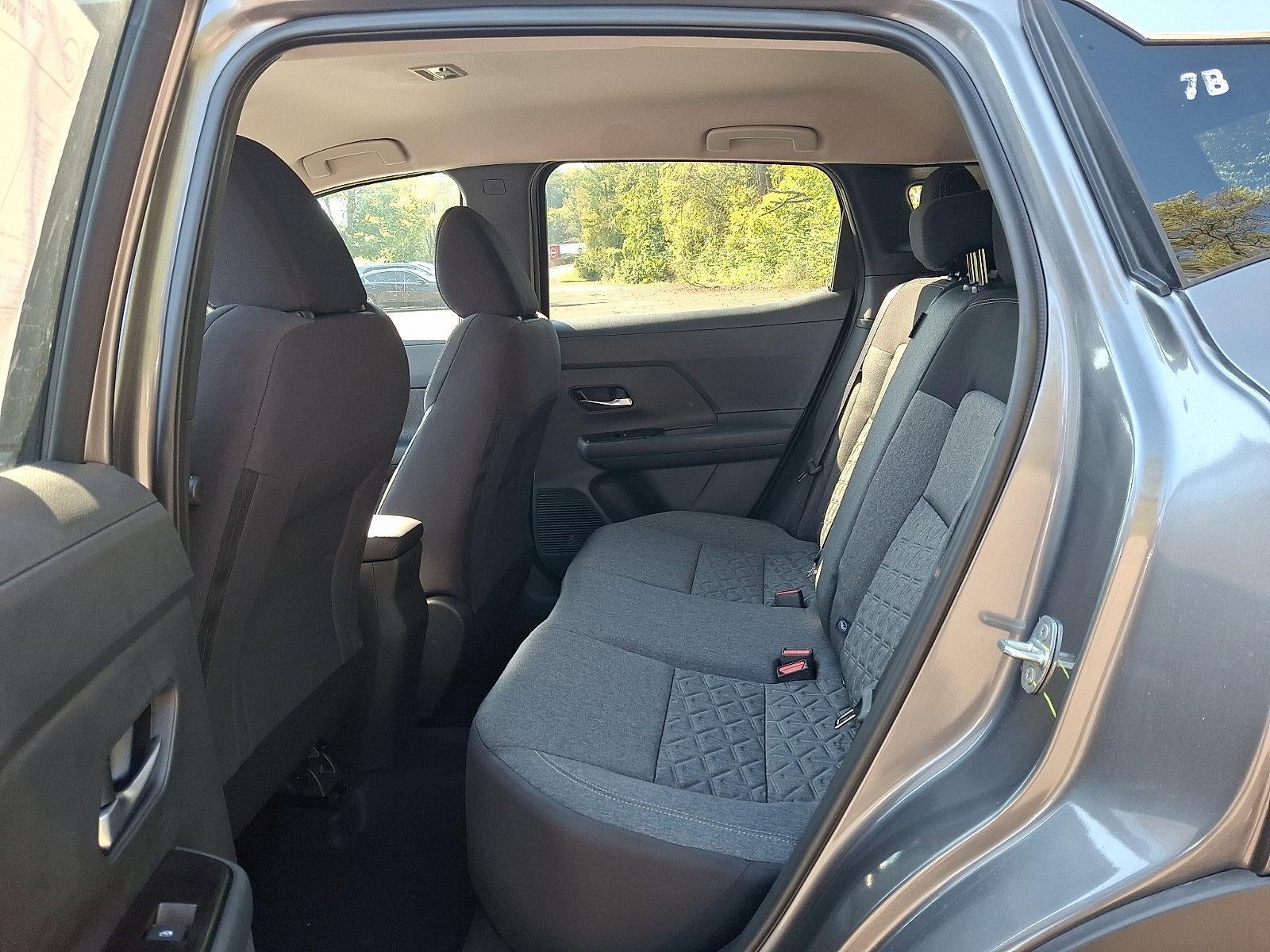 2027 Nissan Kicks SV