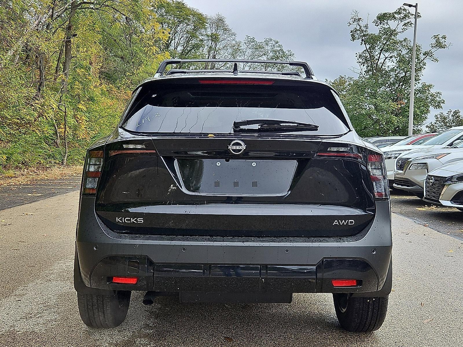 2026 Nissan Kicks SV