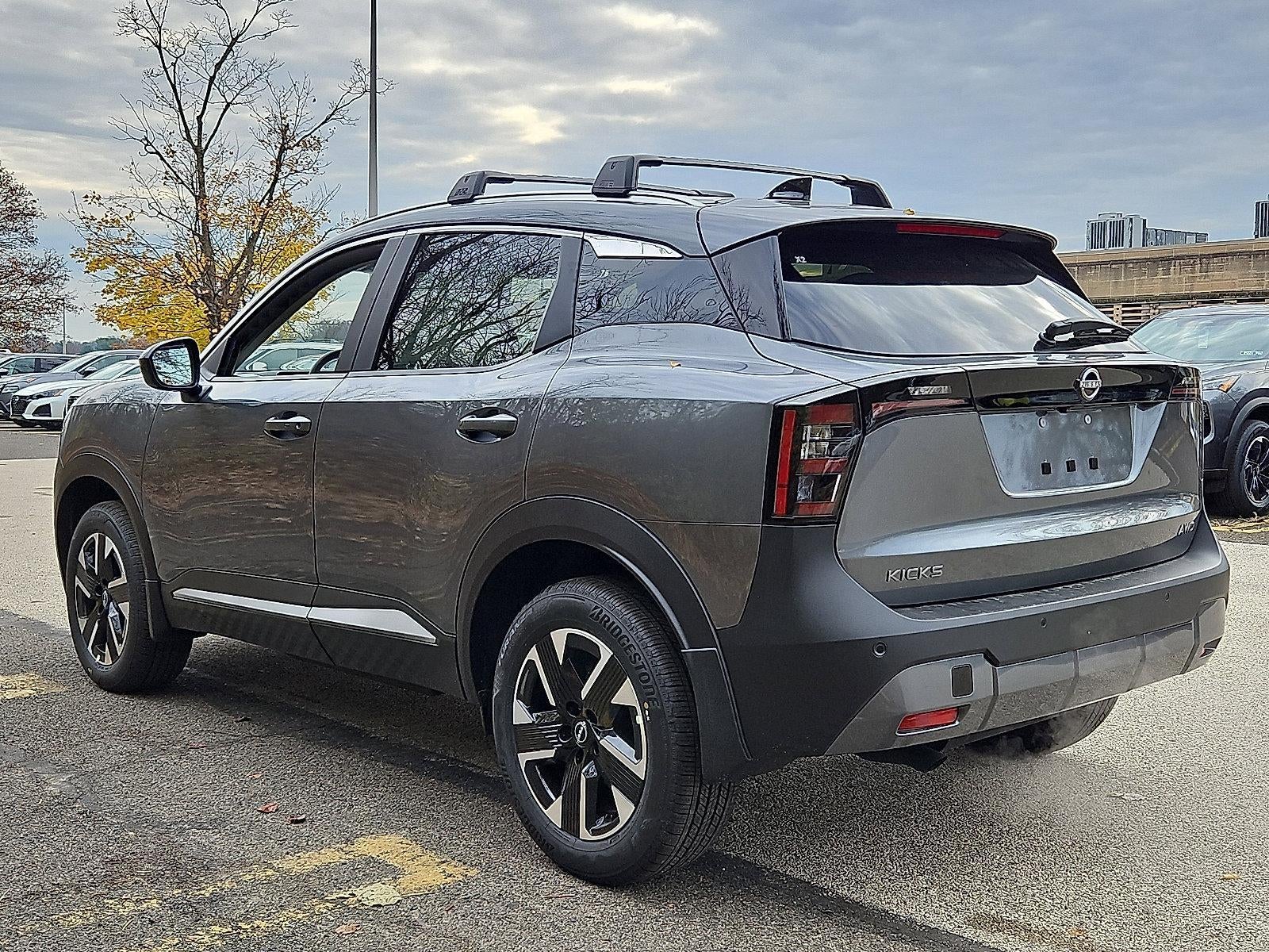 2026 Nissan Kicks SV