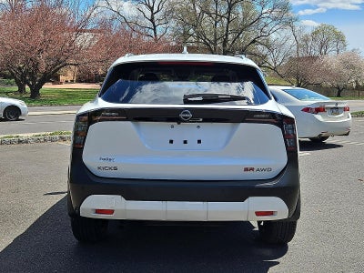 2025 Nissan Kicks SR AWD