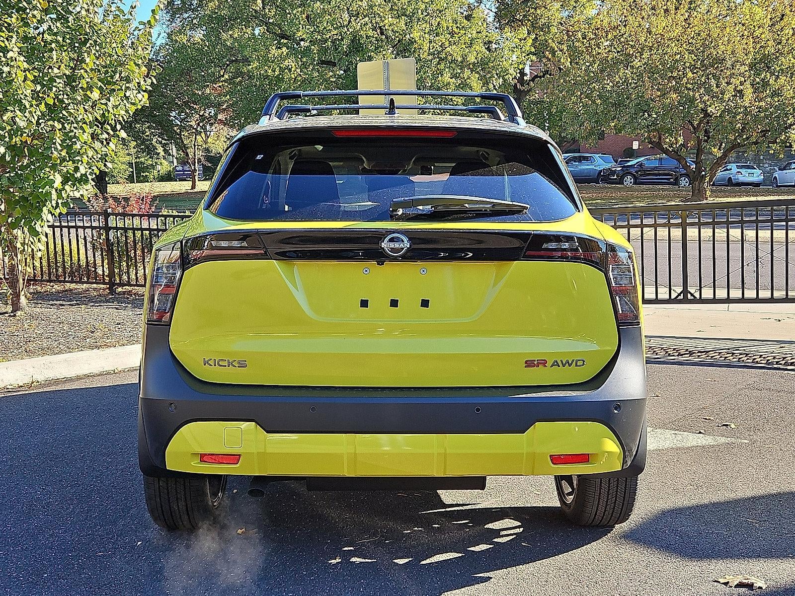 2026 Nissan Kicks SR