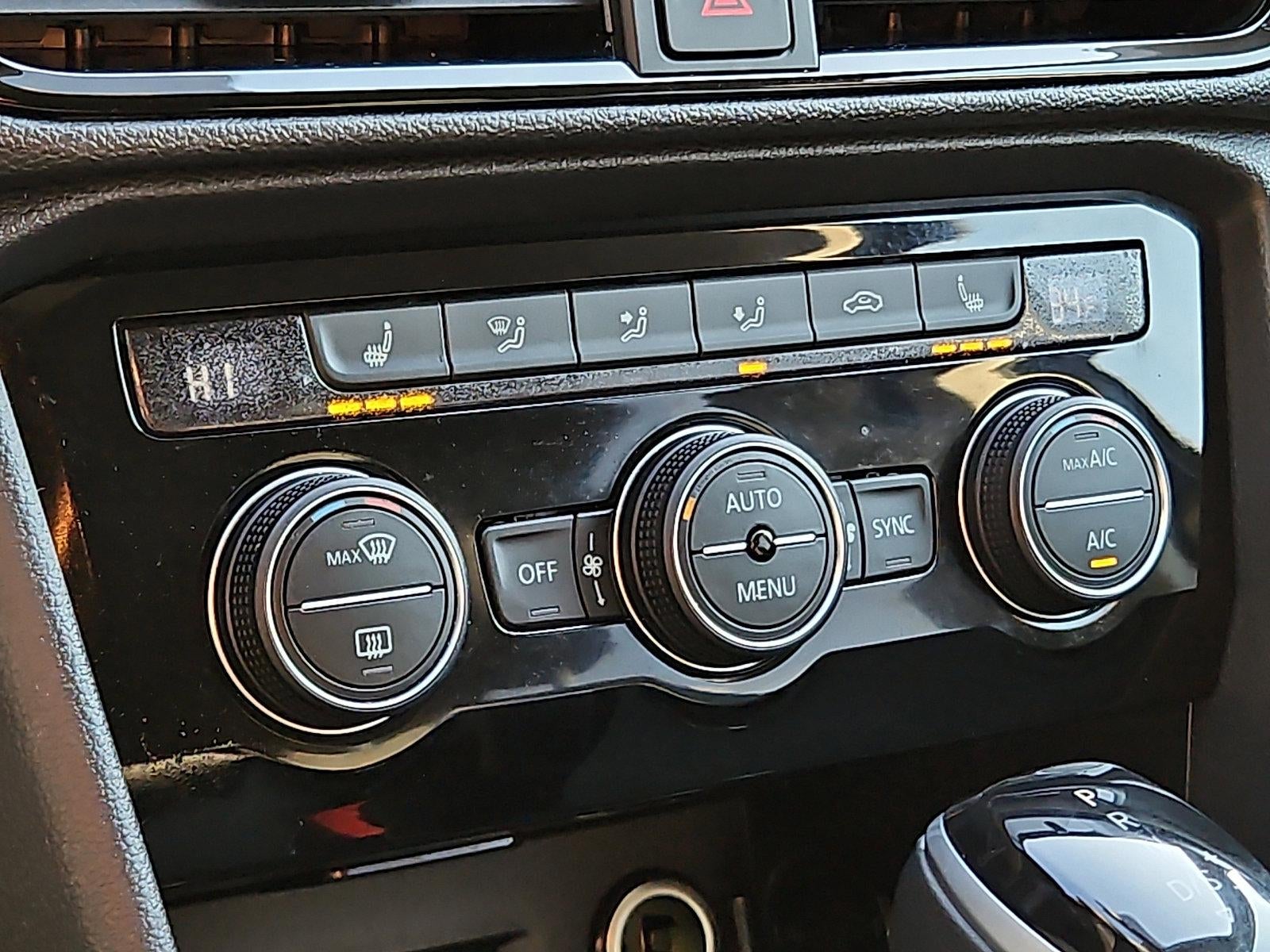 2024 Volkswagen Taos SE 4MOTION