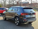 2024 Volkswagen Taos SE 4MOTION