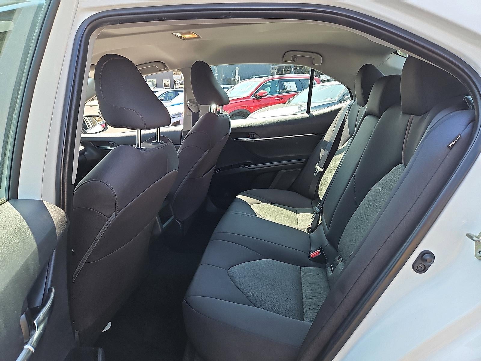 2019 Toyota Camry LE Auto (SE)