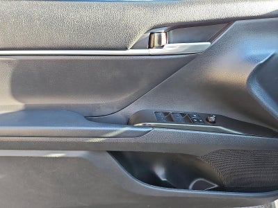 2021 Toyota Camry SE Auto (Natl)