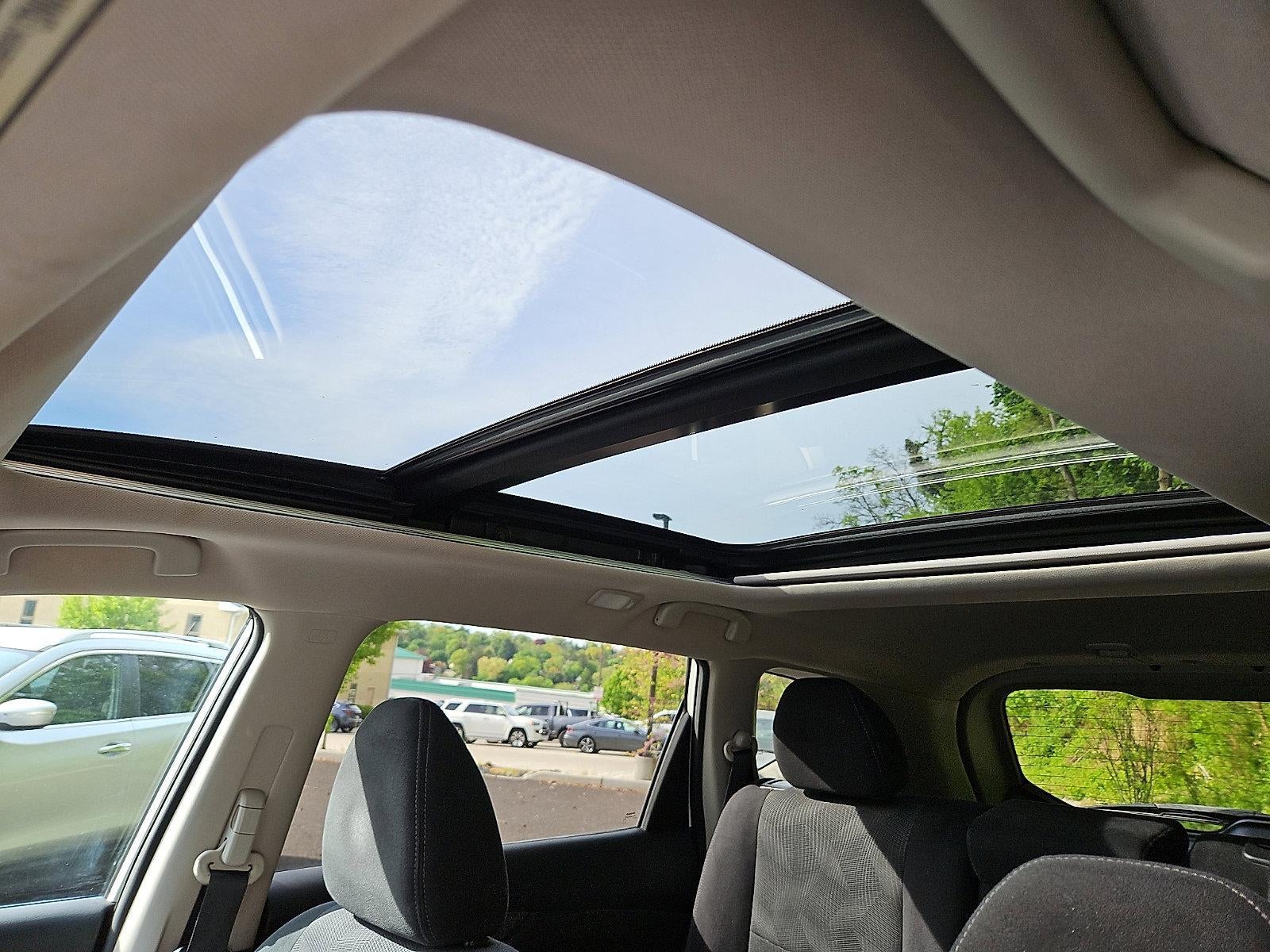 2015 Nissan Rogue AWD 4dr SV