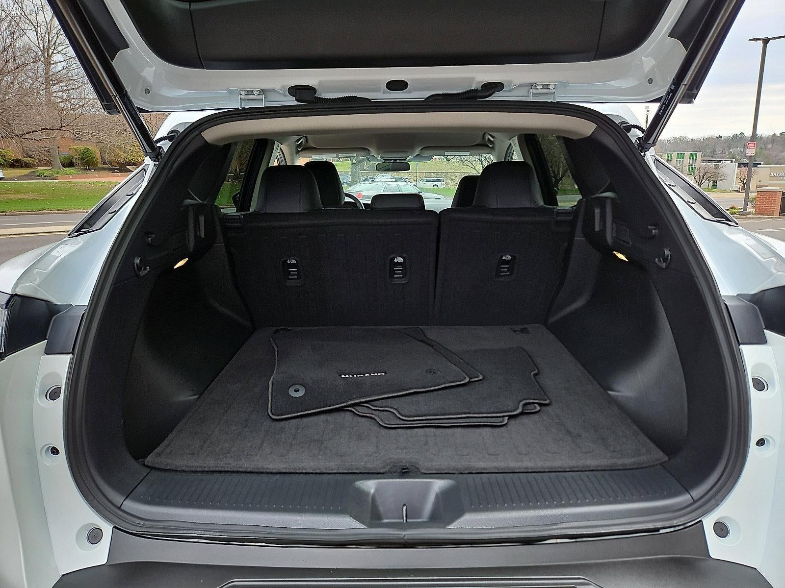 2025 Nissan Murano SV