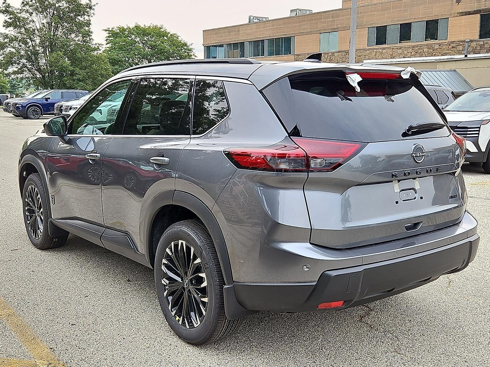 2026 Nissan Rogue Dark Armor™