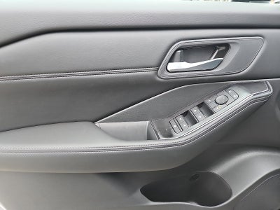 2026 Nissan Rogue 2026.5 AWD Dark Armor