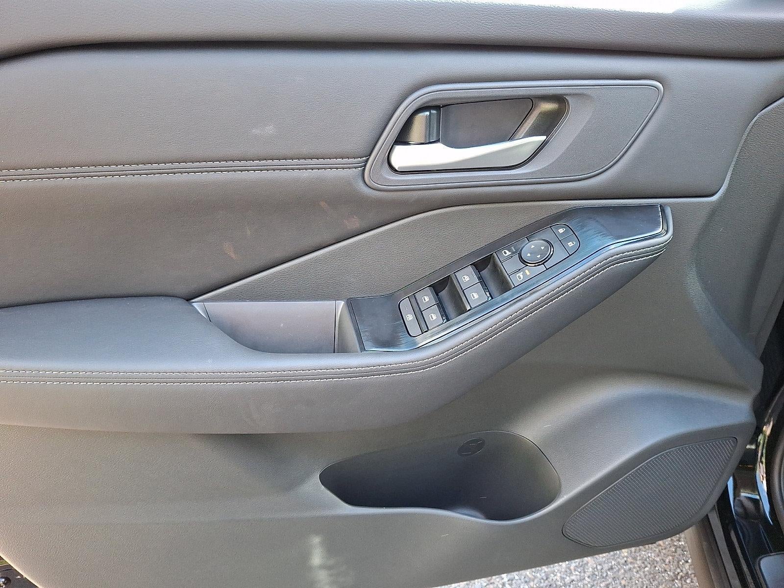2027 Nissan Rogue Dark Armor™