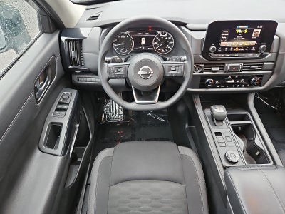 2023 Nissan Pathfinder S