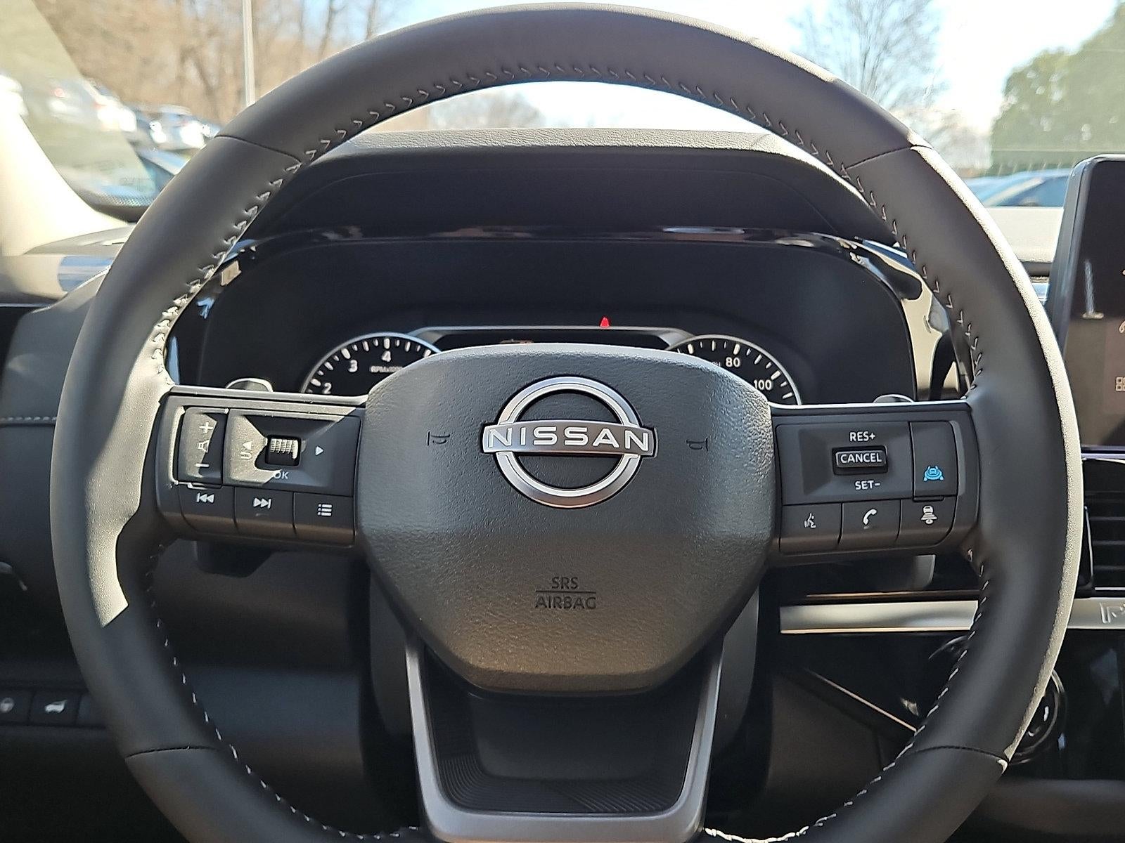 2026 Nissan Pathfinder SV