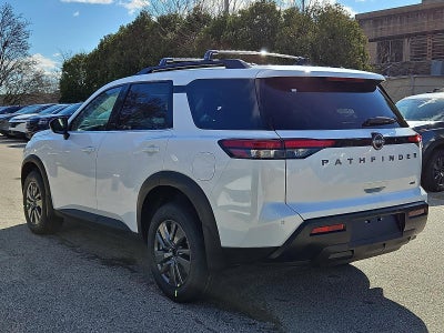 2026 Nissan Pathfinder SV