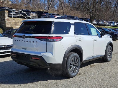 2026 Nissan Pathfinder SV