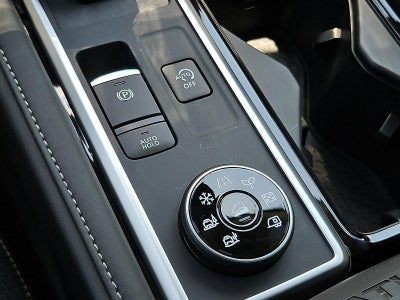 2026 Nissan Pathfinder SV 4WD