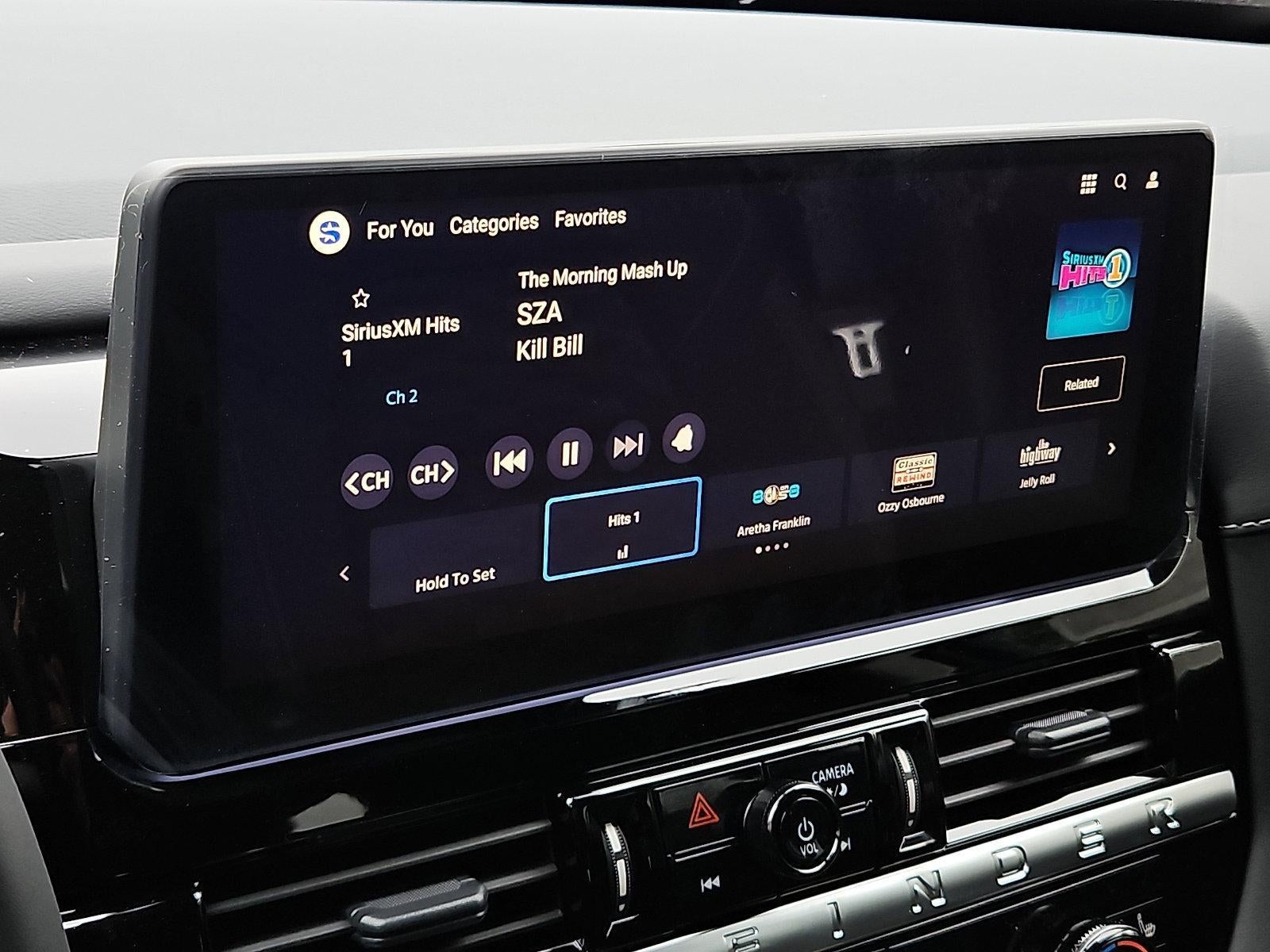 2026 Nissan Pathfinder SV