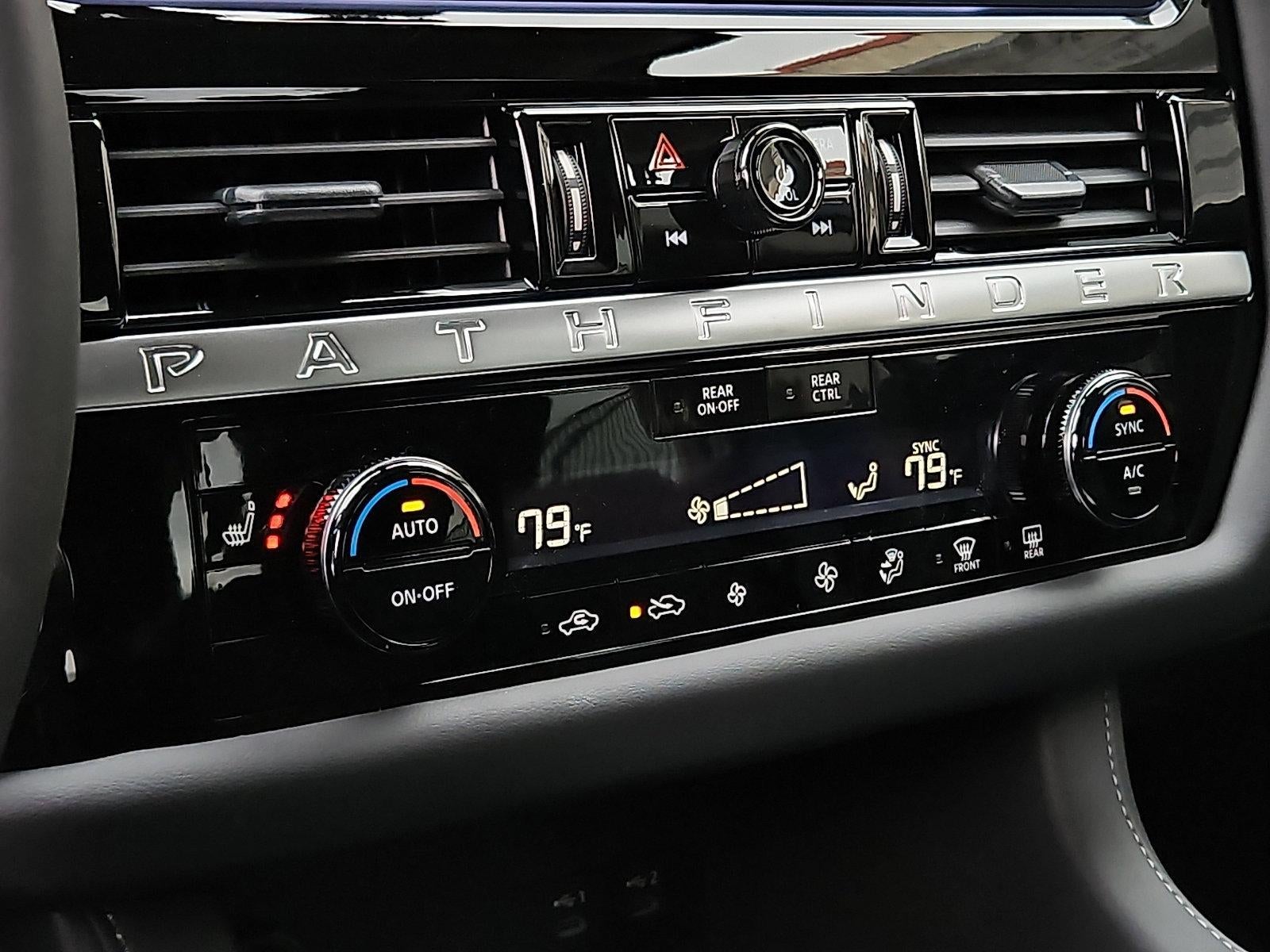 2026 Nissan Pathfinder SV