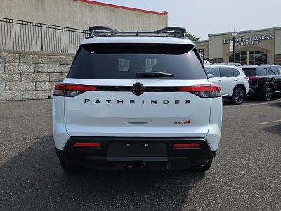 2026 Nissan Pathfinder Rock Creek®