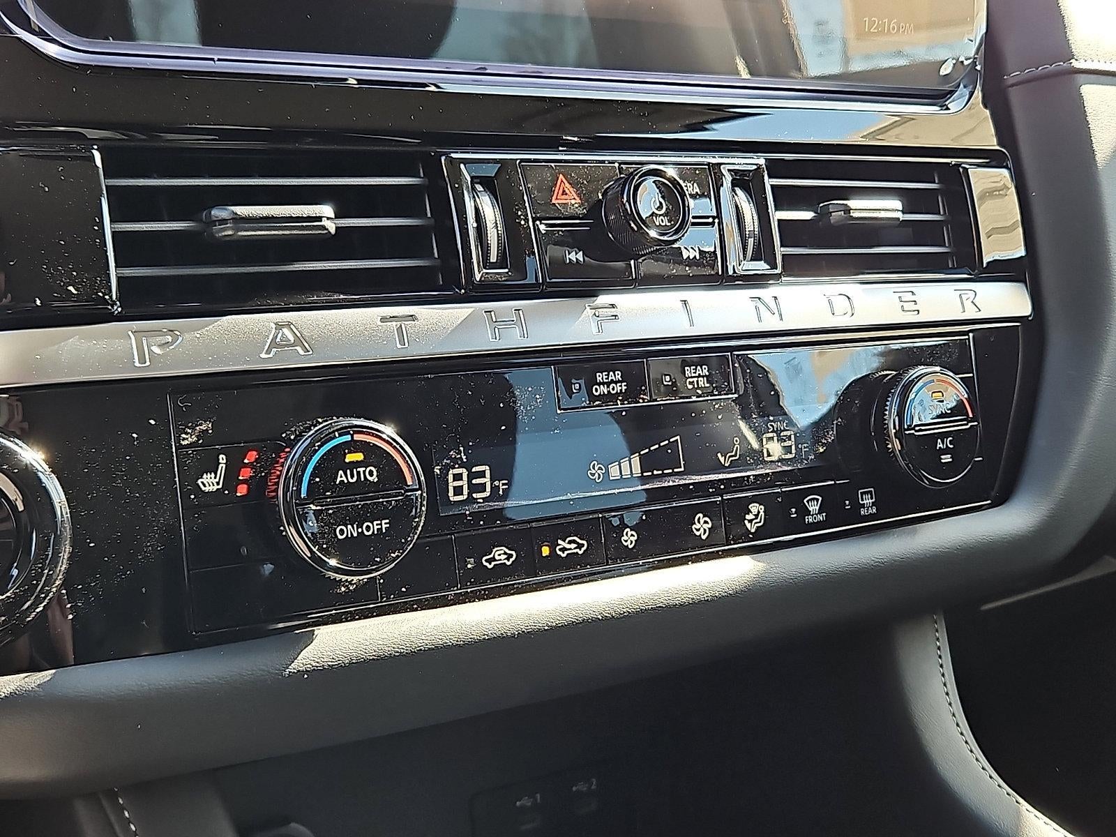 2026 Nissan Pathfinder SV