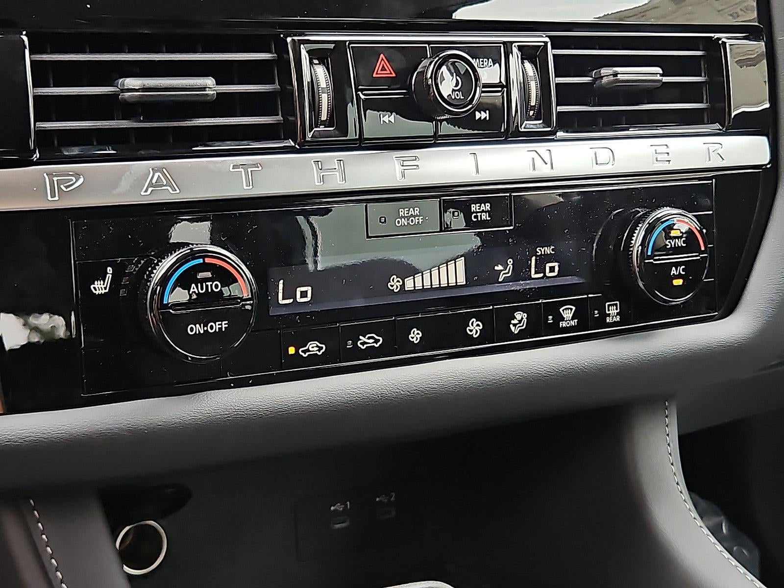 2026 Nissan Pathfinder SV