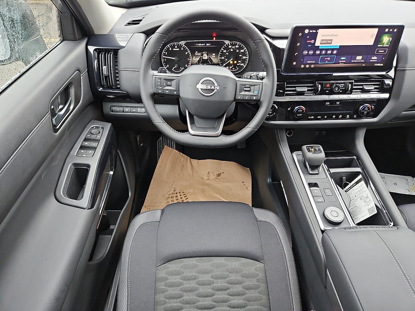 2026 Nissan Pathfinder SV