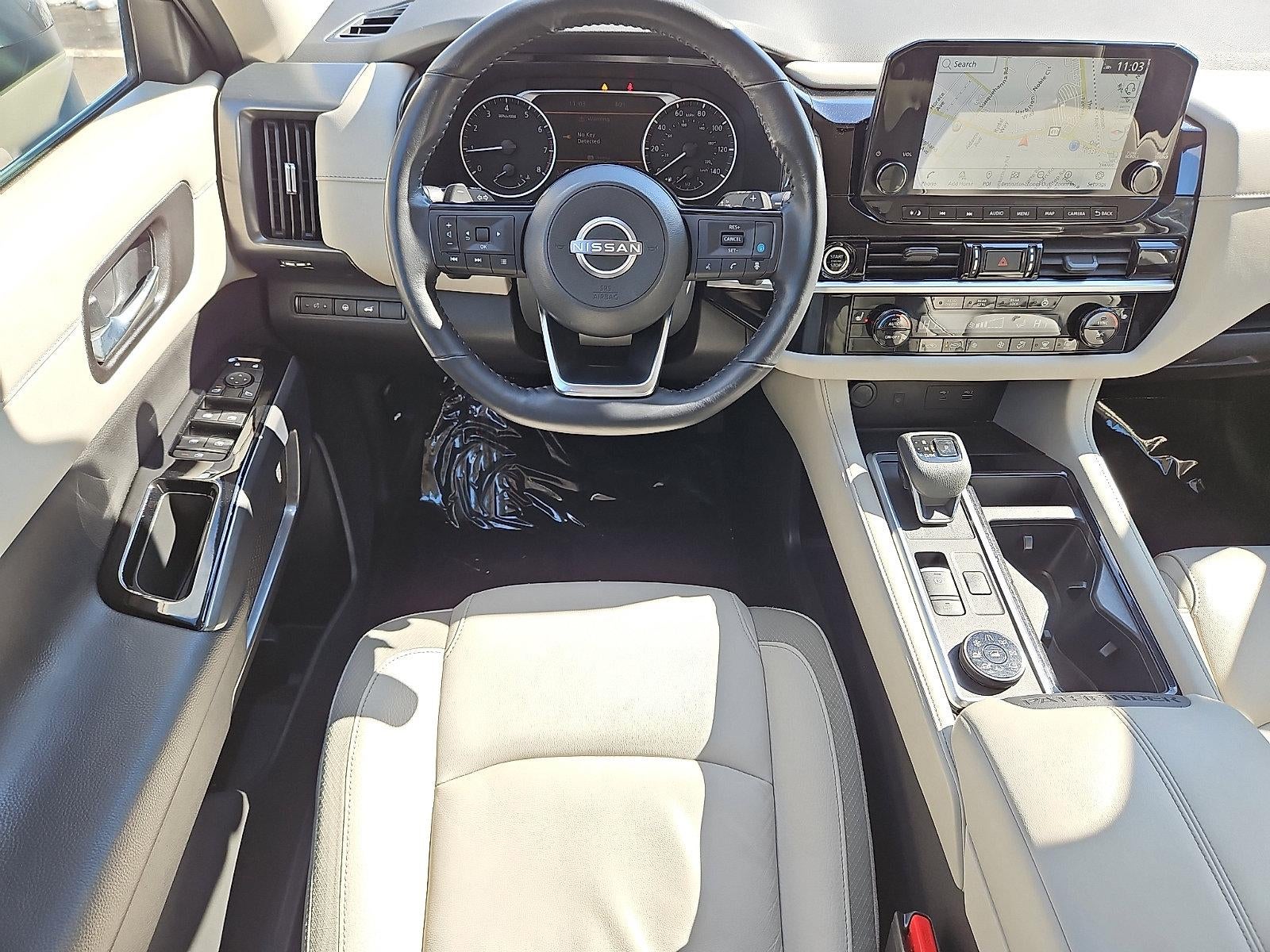 2023 Nissan Pathfinder SL