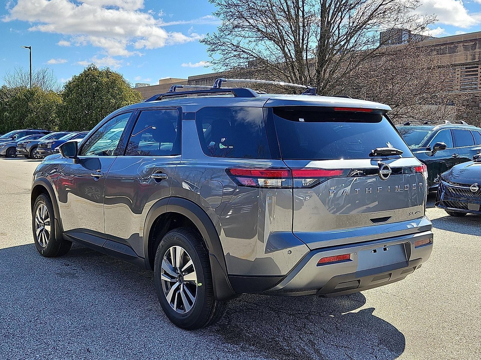 2026 Nissan Pathfinder SL