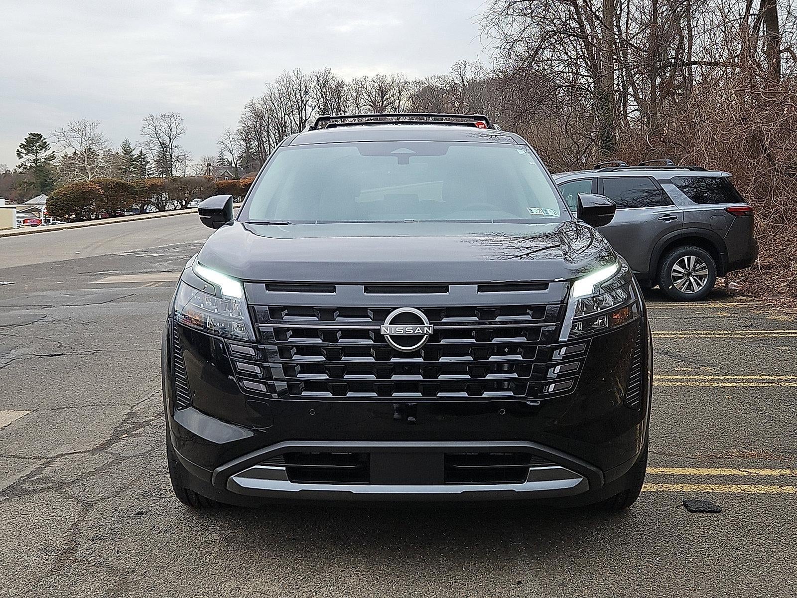 2026 Nissan Pathfinder SL