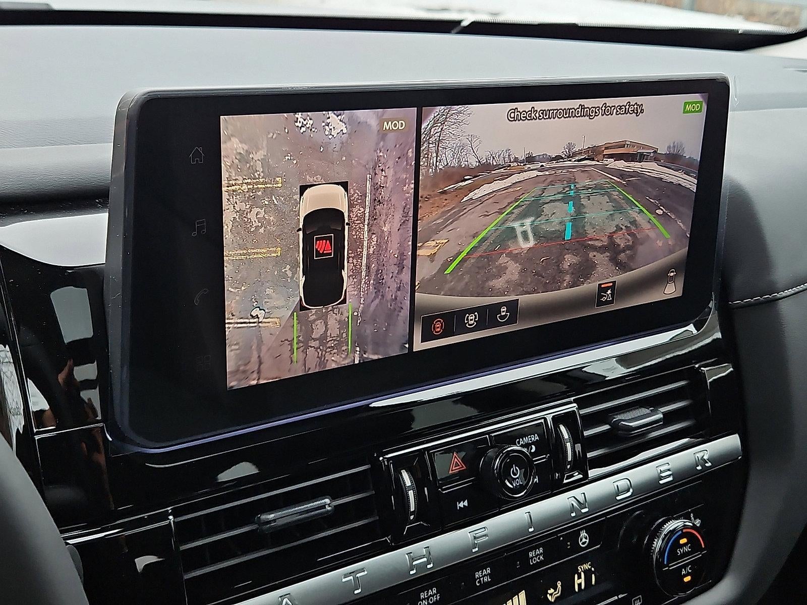 2026 Nissan Pathfinder SL