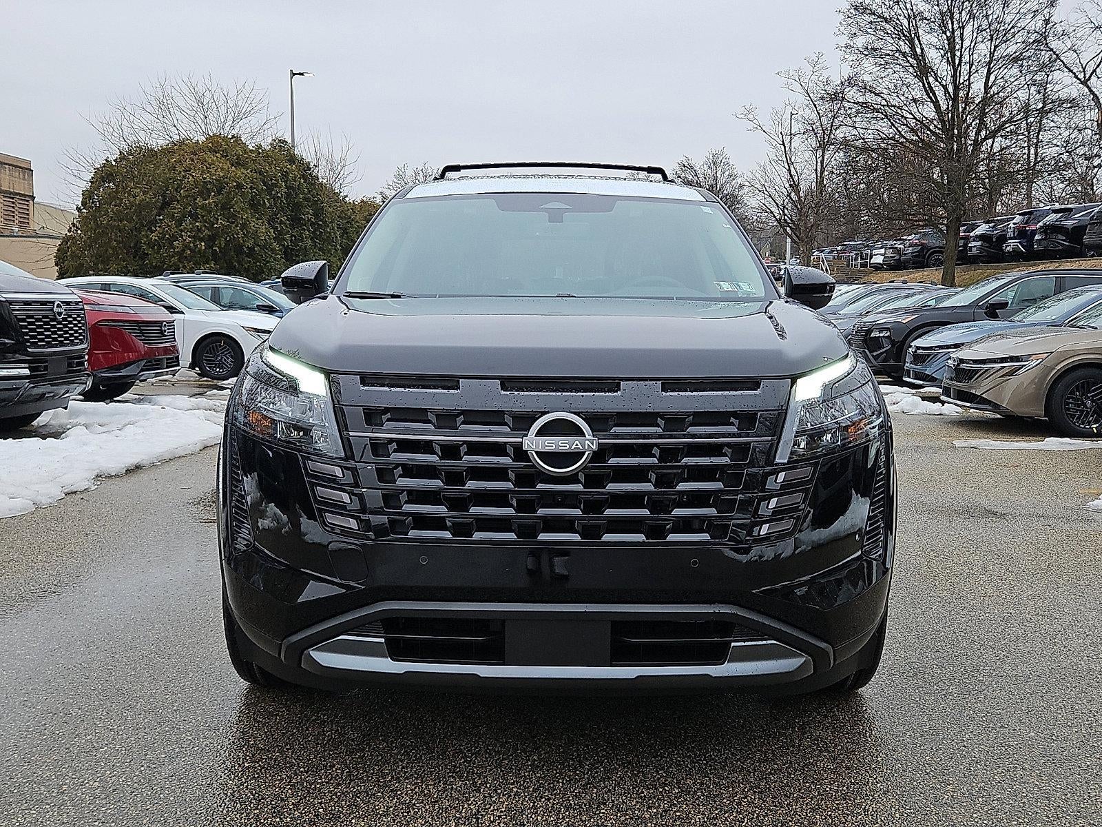 2026 Nissan Pathfinder SL