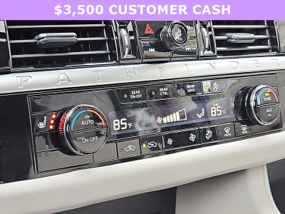 2026 Nissan Pathfinder SL